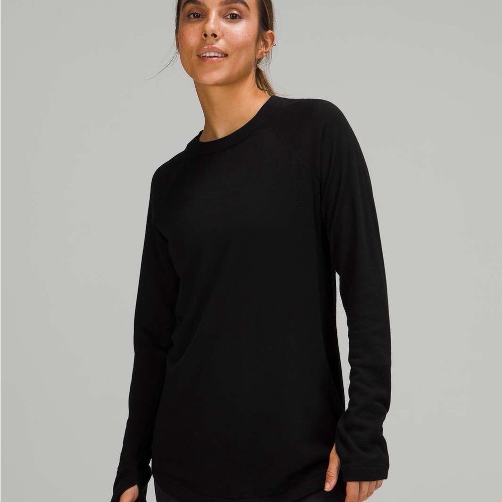 Lululemon Woman’s Lightweight Boolux Pull Over Sweater Black Cashmere Blend